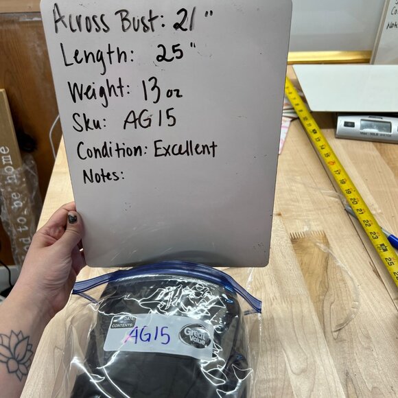 J McLaughlin Quilted Bow Waist Lightweight Goose Down Jacket Black Size Medium - Picture 11 of 12